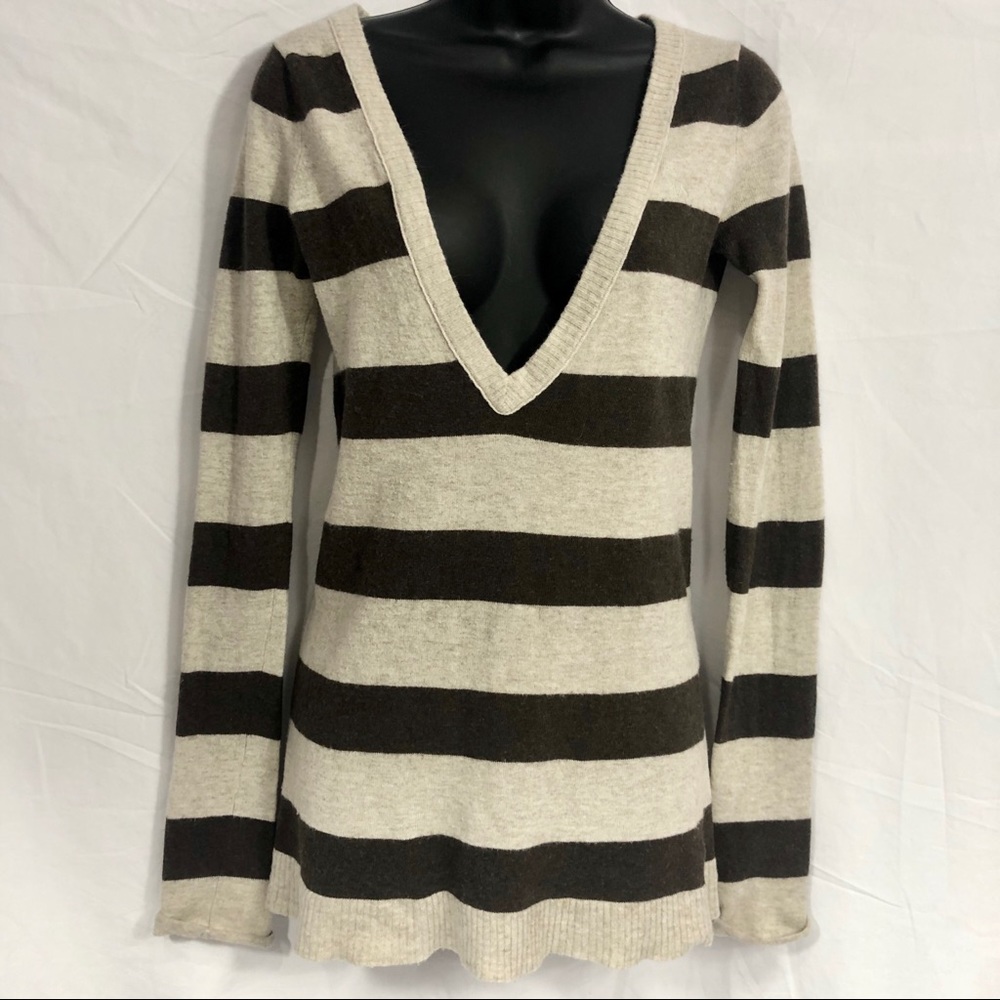 Abercrombie & Fitch Sweater
